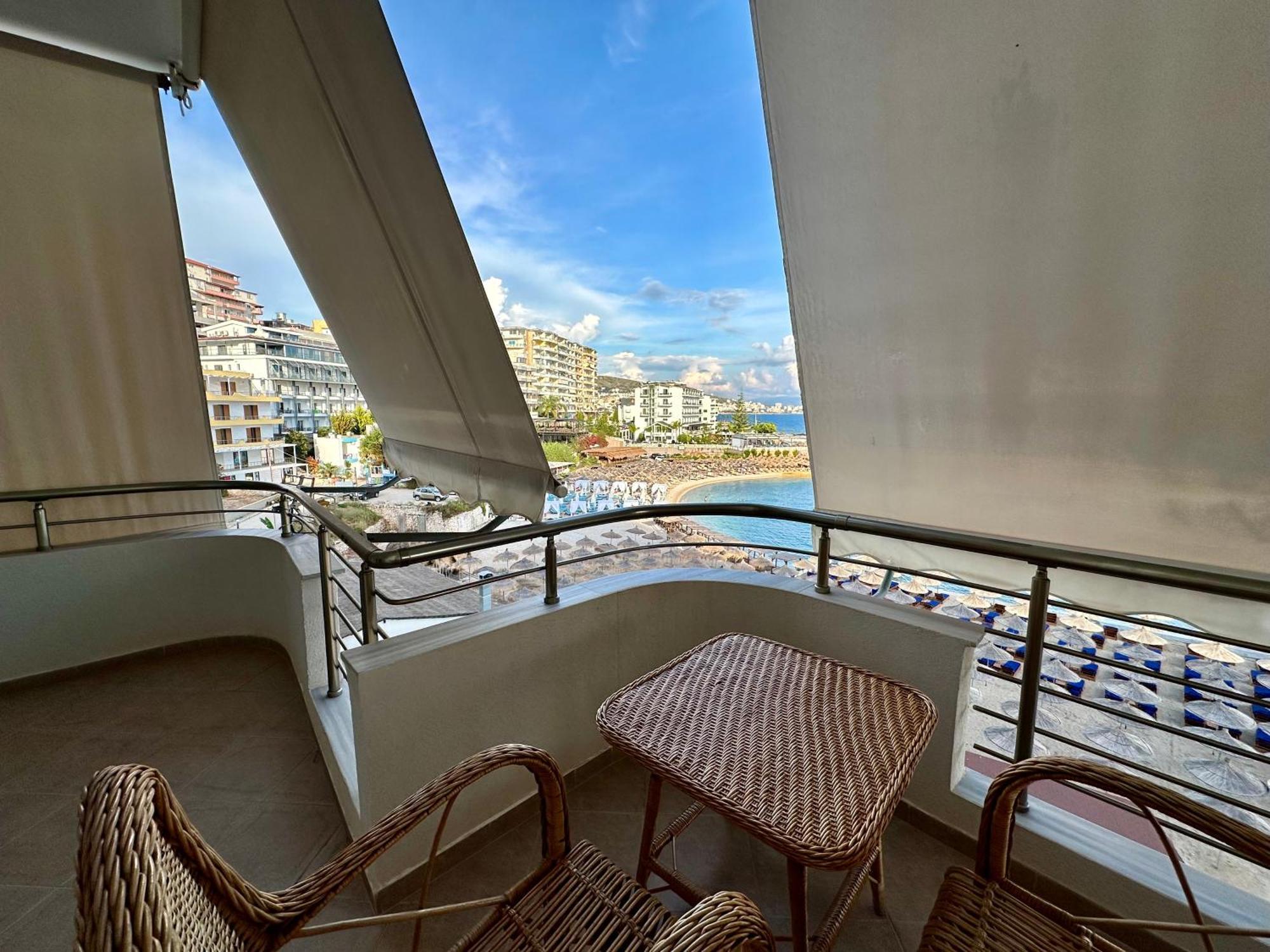 Aqua Apartments Seaview Sarande Exterior photo