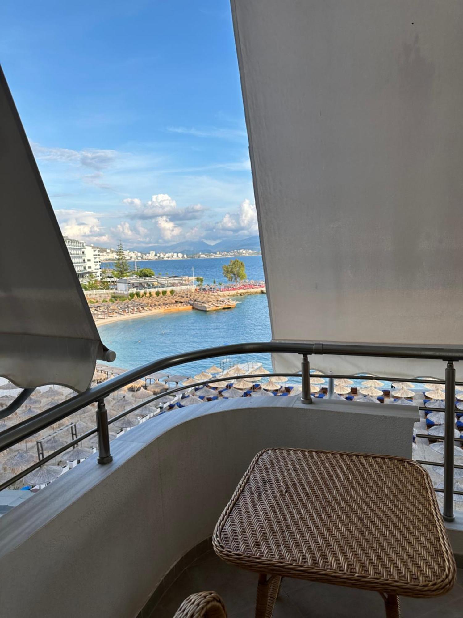 Aqua Apartments Seaview Sarande Exterior photo