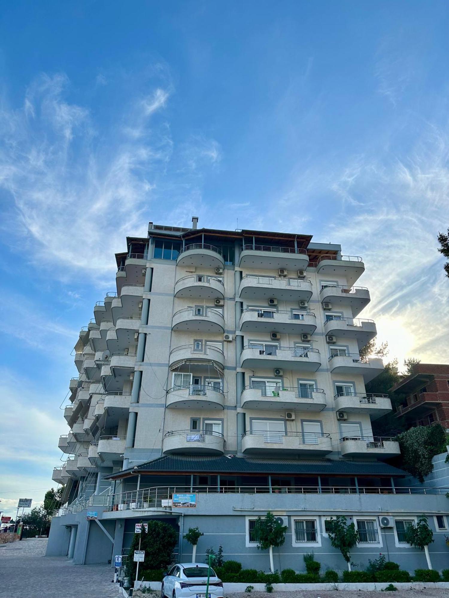 Aqua Apartments Seaview Sarande Exterior photo
